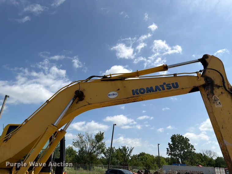 image for item EX3994 2011 Komatsu PC200LC-8 excavator