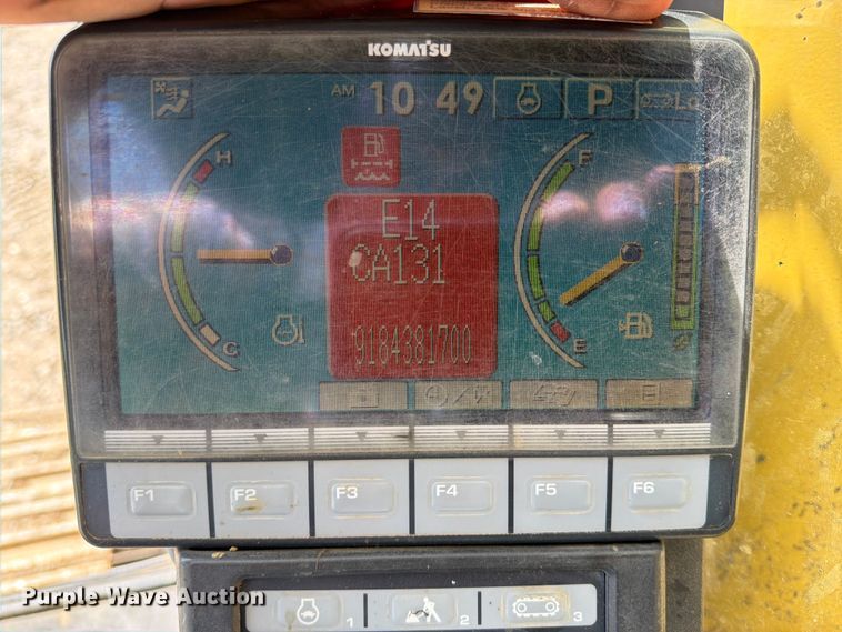 image for item EX3994 2011 Komatsu PC200LC-8 excavator
