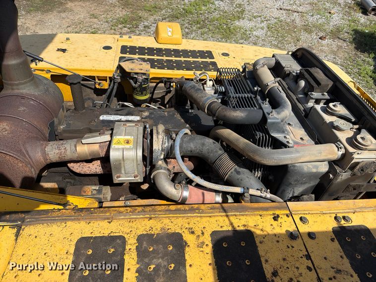 image for item EX3994 2011 Komatsu PC200LC-8 excavator