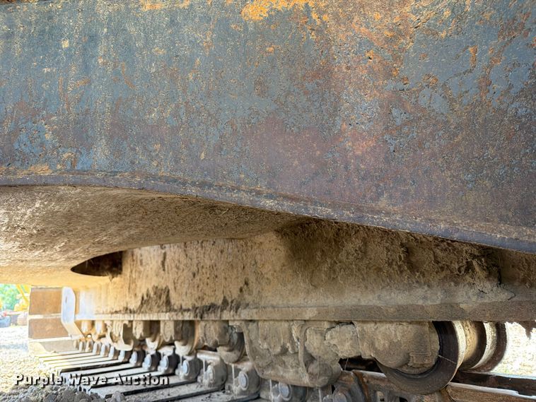 image for item EX3994 2011 Komatsu PC200LC-8 excavator