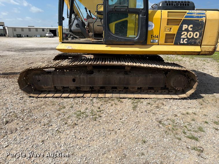 image for item EX3994 2011 Komatsu PC200LC-8 excavator