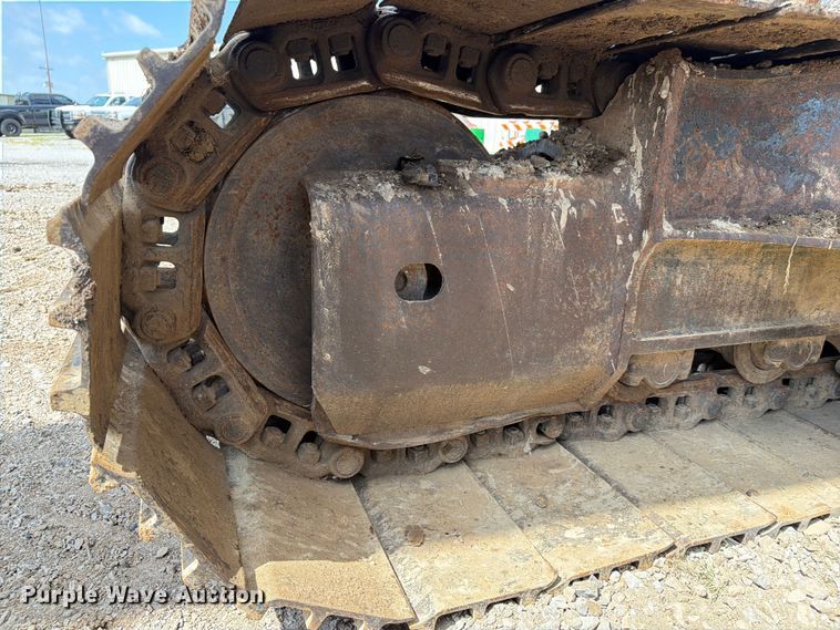 image for item EX3994 2011 Komatsu PC200LC-8 excavator