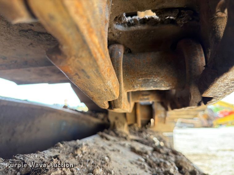 image for item EX3994 2011 Komatsu PC200LC-8 excavator