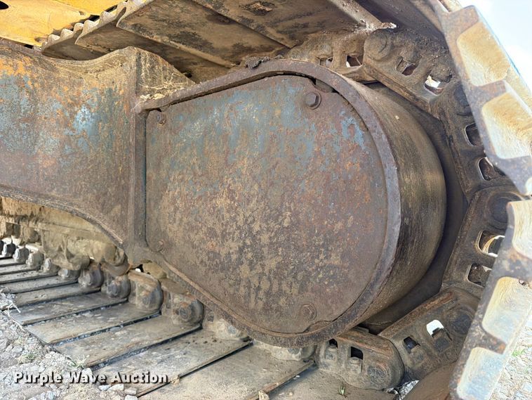 image for item EX3994 2011 Komatsu PC200LC-8 excavator