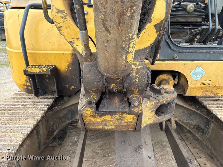 image for item EX3995 2012 Komatsu PC88MR-8 mini excavator