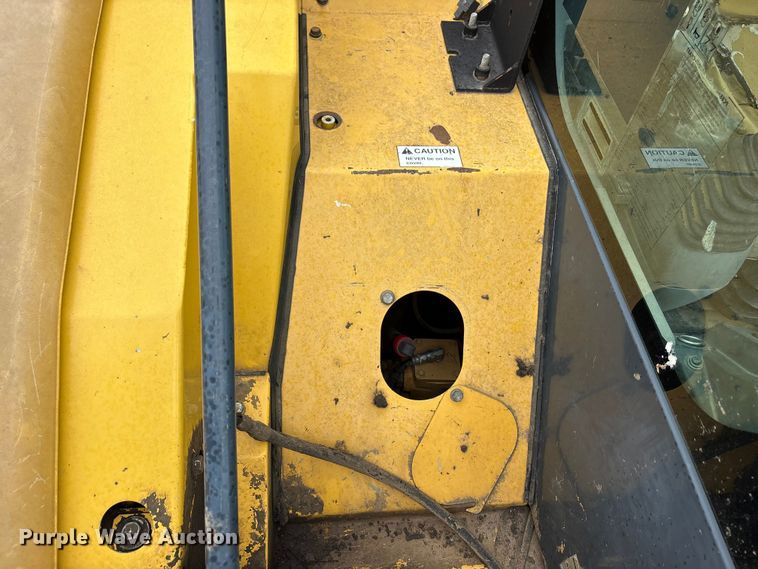 image for item EX3995 2012 Komatsu PC88MR-8 mini excavator