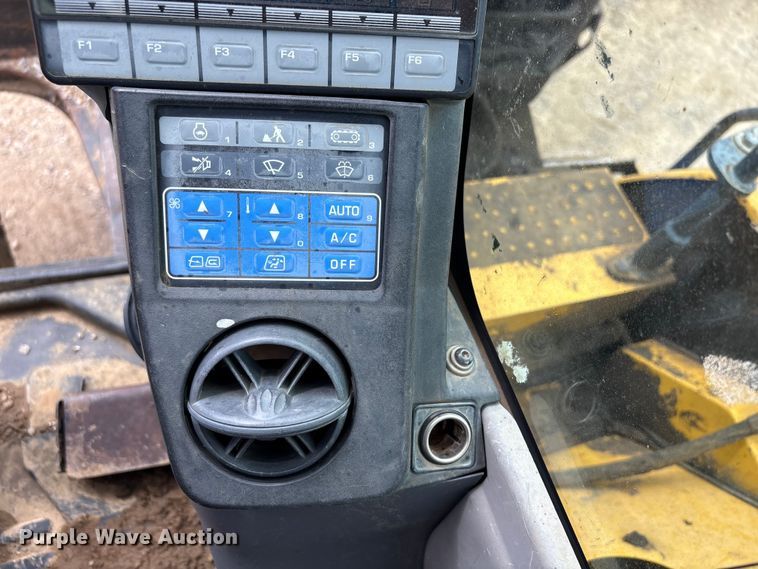 image for item EX3995 2012 Komatsu PC88MR-8 mini excavator