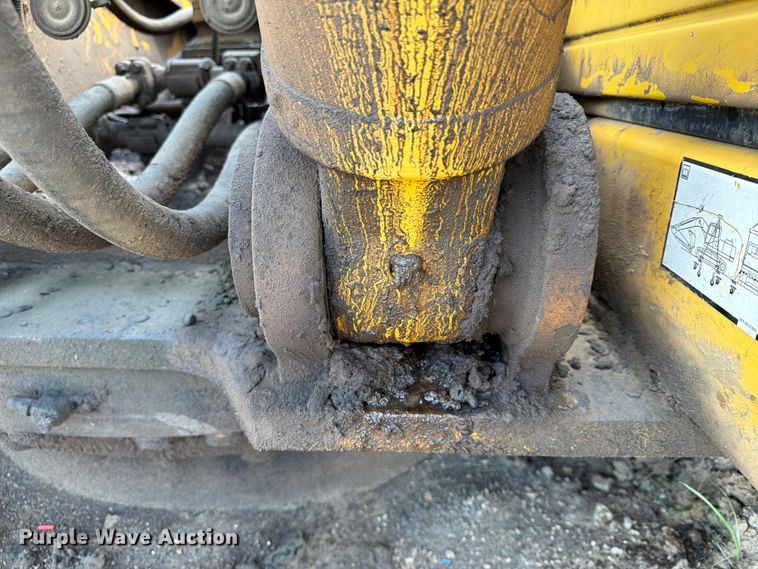 image for item EX3996 2006 Komatsu PC300LC-7L excavator