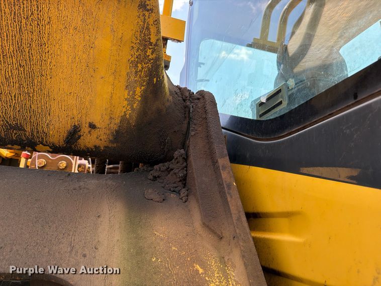 image for item EX3996 2006 Komatsu PC300LC-7L excavator