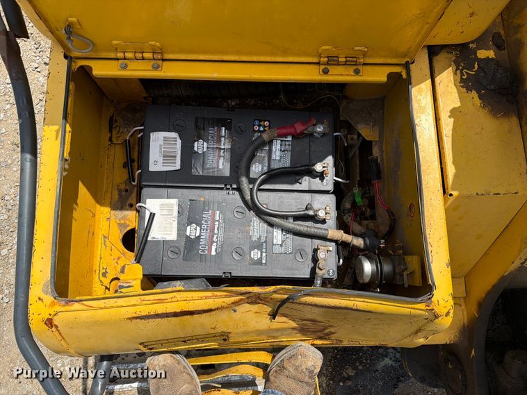 image for item EX3996 2006 Komatsu PC300LC-7L excavator