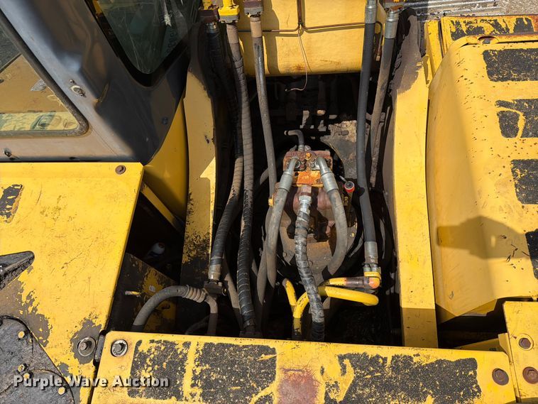 image for item EX3996 2006 Komatsu PC300LC-7L excavator