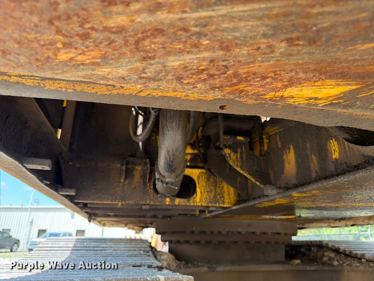 image for item EX3996 2006 Komatsu PC300LC-7L excavator