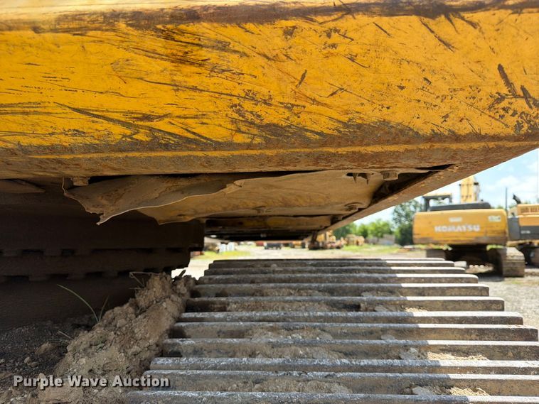 image for item EX3996 2006 Komatsu PC300LC-7L excavator