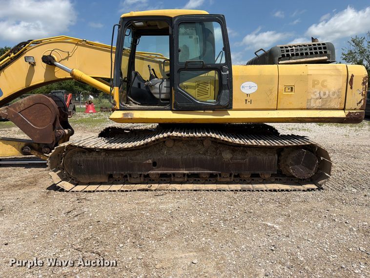 image for item EX3996 2006 Komatsu PC300LC-7L excavator