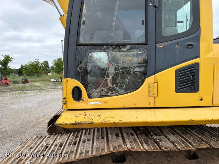 image for item EX3997 2012 Komatsu PC200LC-8 excavator