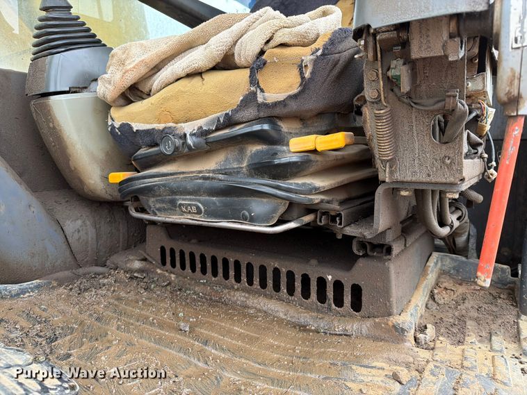 image for item EX3997 2012 Komatsu PC200LC-8 excavator