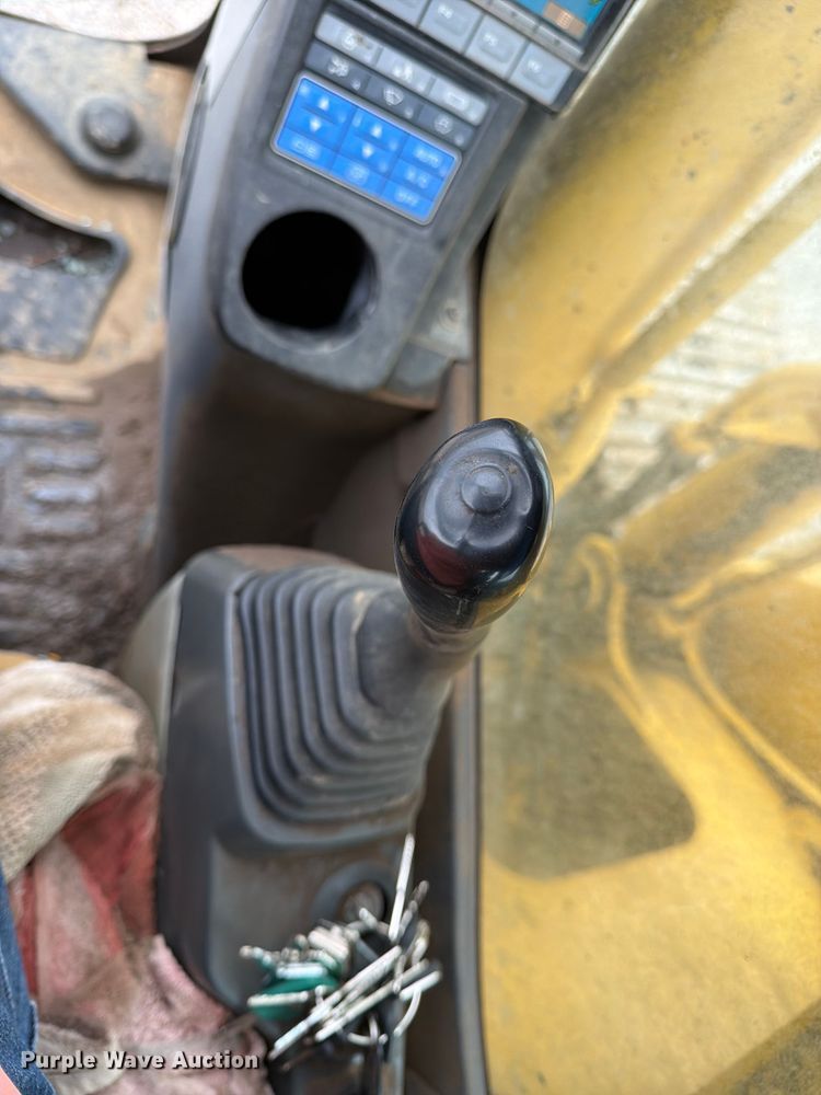 image for item EX3997 2012 Komatsu PC200LC-8 excavator