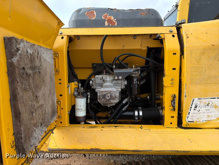 image for item EX3997 2012 Komatsu PC200LC-8 excavator