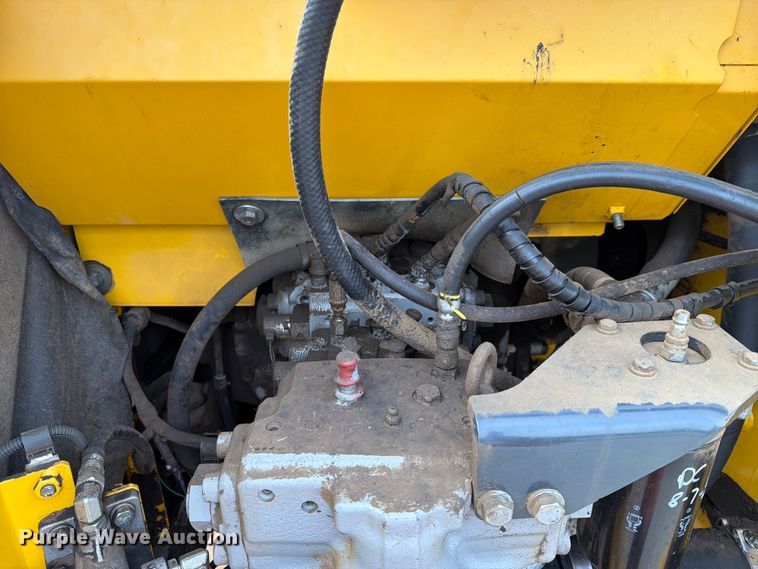 image for item EX3997 2012 Komatsu PC200LC-8 excavator