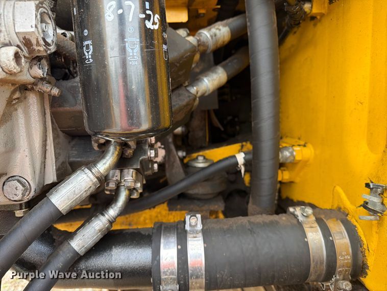 image for item EX3997 2012 Komatsu PC200LC-8 excavator