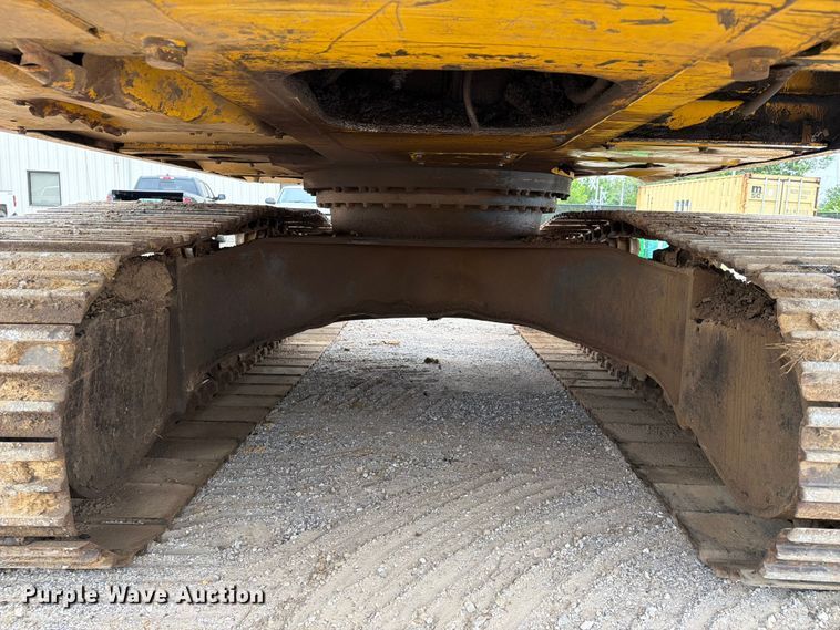 image for item EX3997 2012 Komatsu PC200LC-8 excavator