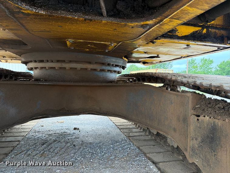 image for item EX3997 2012 Komatsu PC200LC-8 excavator