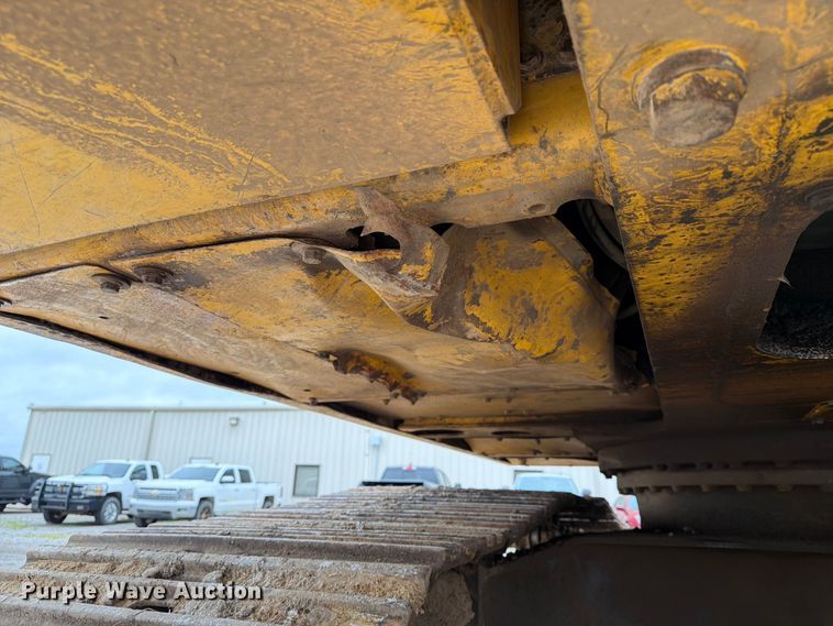 image for item EX3997 2012 Komatsu PC200LC-8 excavator