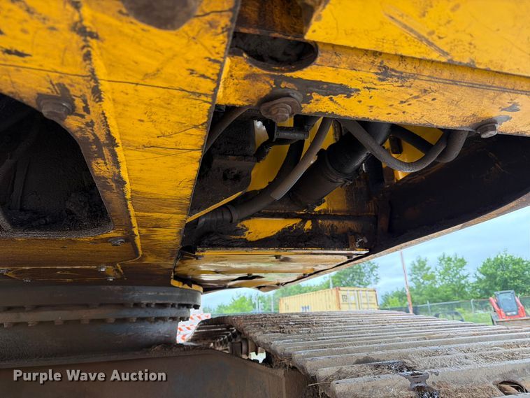 image for item EX3997 2012 Komatsu PC200LC-8 excavator