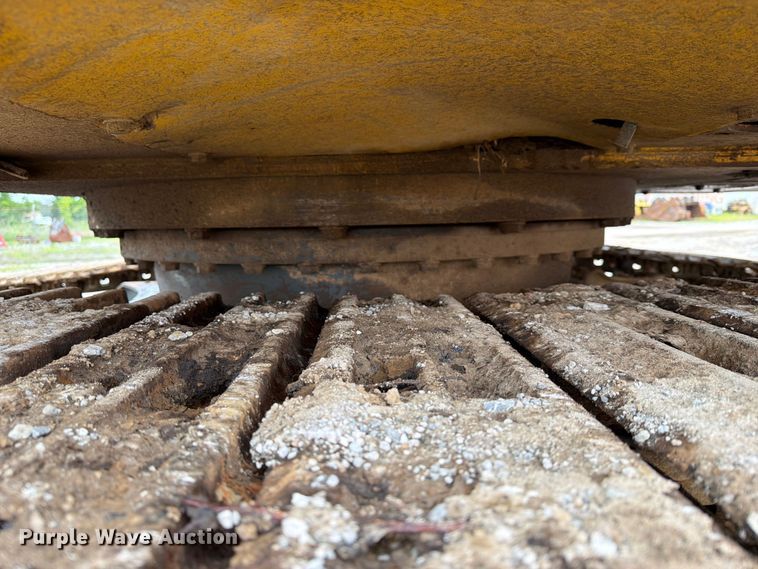 image for item EX3997 2012 Komatsu PC200LC-8 excavator