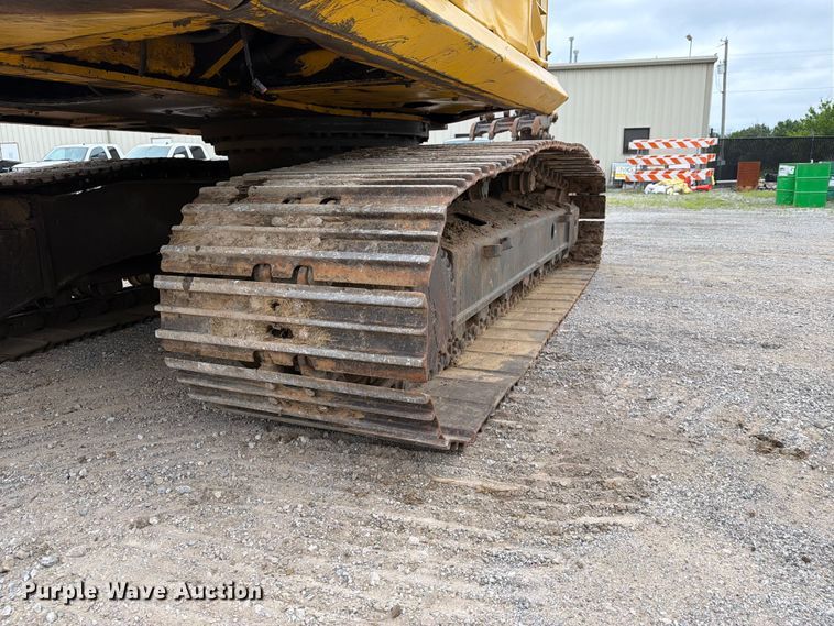 image for item EX3997 2012 Komatsu PC200LC-8 excavator