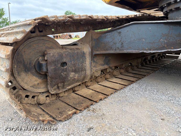 image for item EX3997 2012 Komatsu PC200LC-8 excavator