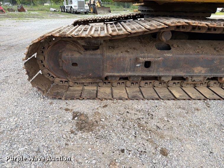 image for item EX3997 2012 Komatsu PC200LC-8 excavator