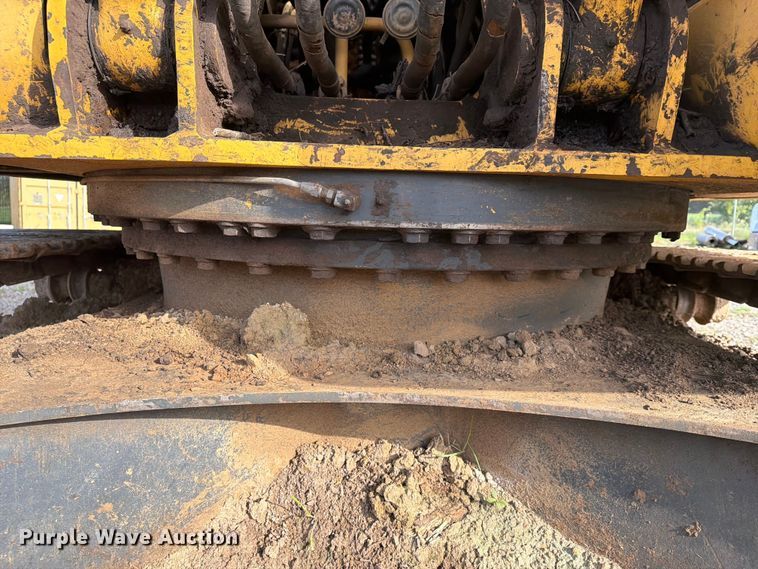 image for item EX3998 2005 Komatsu PC200-7 excavator