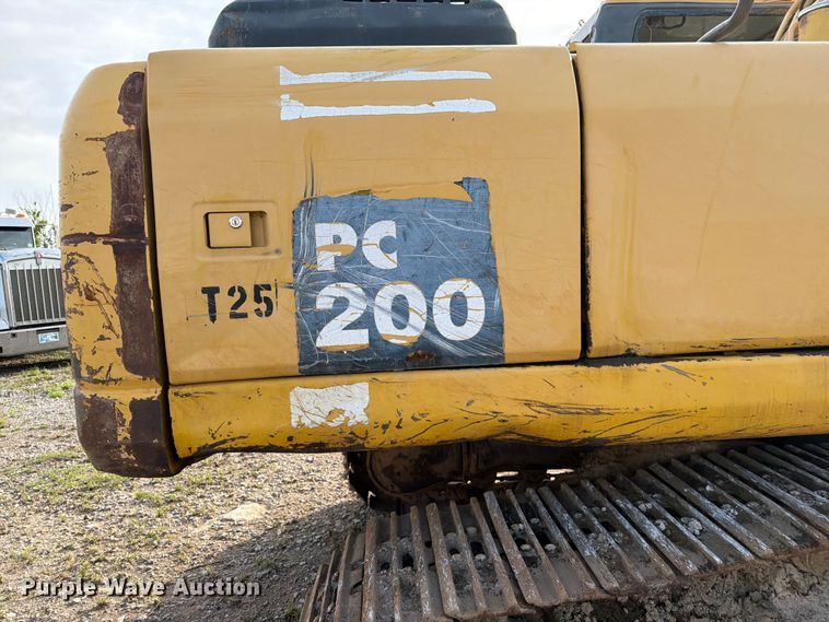 image for item EX3998 2005 Komatsu PC200-7 excavator