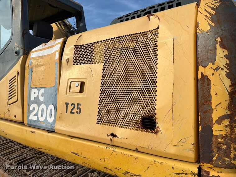 image for item EX3998 2005 Komatsu PC200-7 excavator