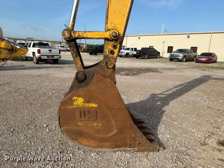 image for item EX3998 2005 Komatsu PC200-7 excavator