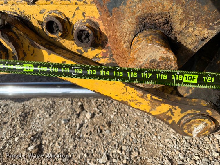 image for item EX3998 2005 Komatsu PC200-7 excavator