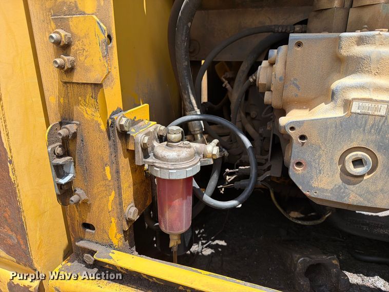 image for item EX3998 2005 Komatsu PC200-7 excavator