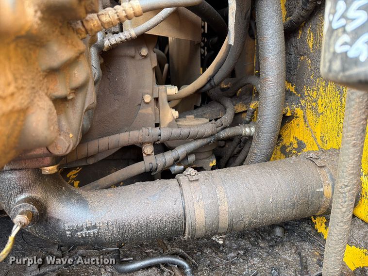 image for item EX3998 2005 Komatsu PC200-7 excavator