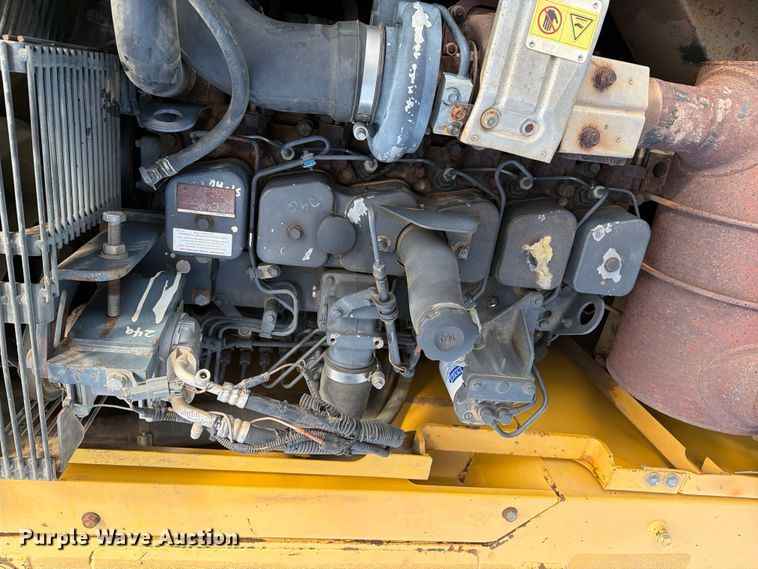 image for item EX3998 2005 Komatsu PC200-7 excavator