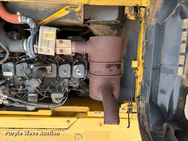 image for item EX3998 2005 Komatsu PC200-7 excavator