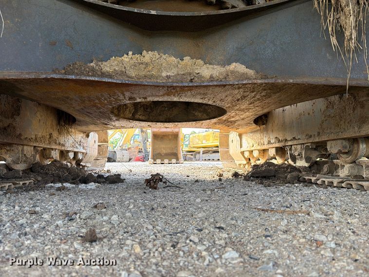 image for item EX3998 2005 Komatsu PC200-7 excavator
