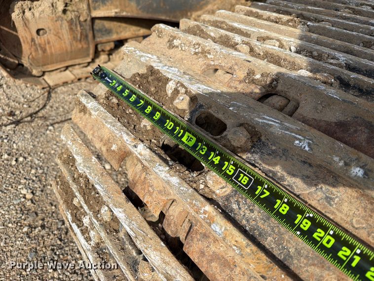 image for item EX3998 2005 Komatsu PC200-7 excavator