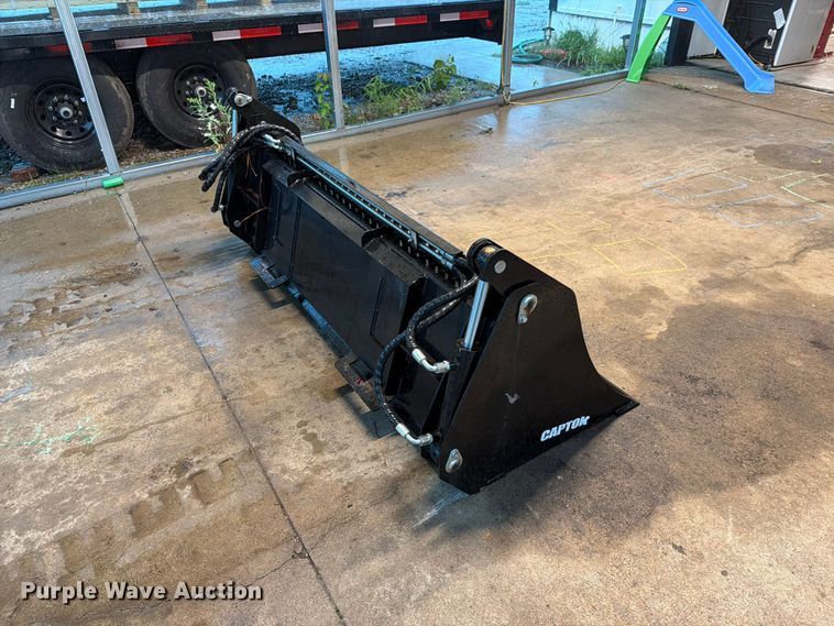 image for item EX4000 CAPTOK skid steer bucket