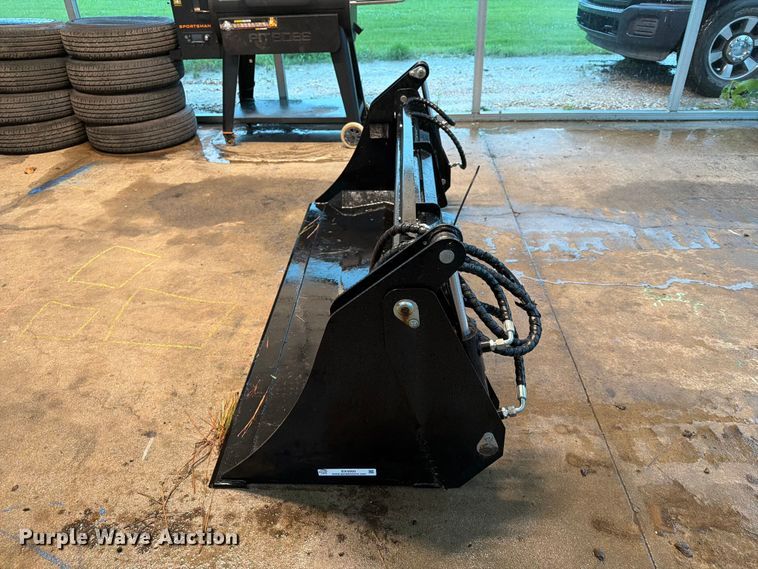 image for item EX4000 CAPTOK skid steer bucket