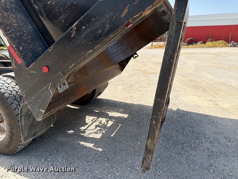 image for item EX4009 2019 International WorkStar 7600 dump truck