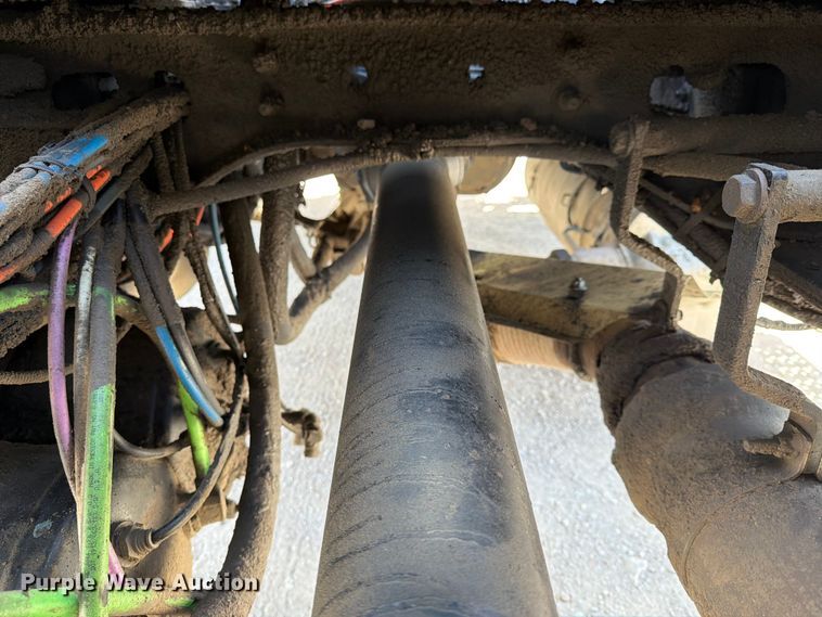 image for item EX4009 2019 International WorkStar 7600 dump truck