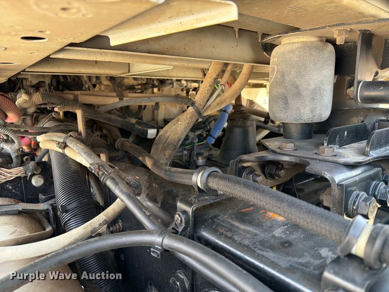 image for item EX4009 2019 International WorkStar 7600 dump truck