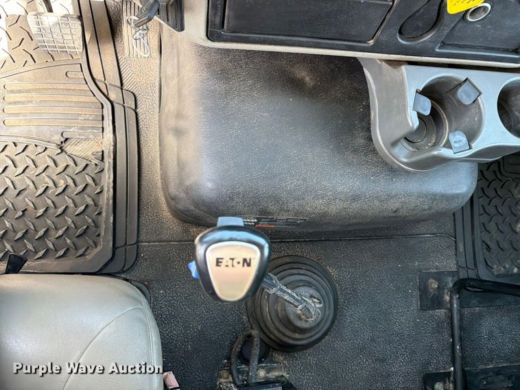 image for item EX4009 2019 International WorkStar 7600 dump truck