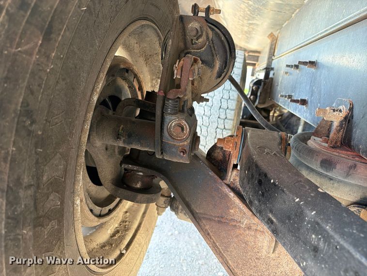 image for item EX4009 2019 International WorkStar 7600 dump truck